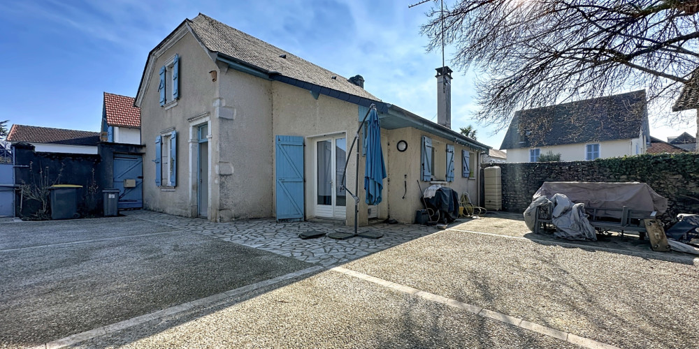 maison à BOEIL BEZING (64510)